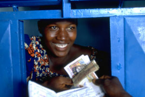 Cote d'Ivoire - Marketing and Local Initiatives Support Project - June 1998